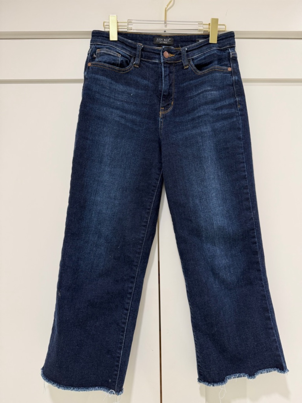 Judy Blue Wide Leg Cropped Jeans Dark Wash Raw Hem Size 5/27